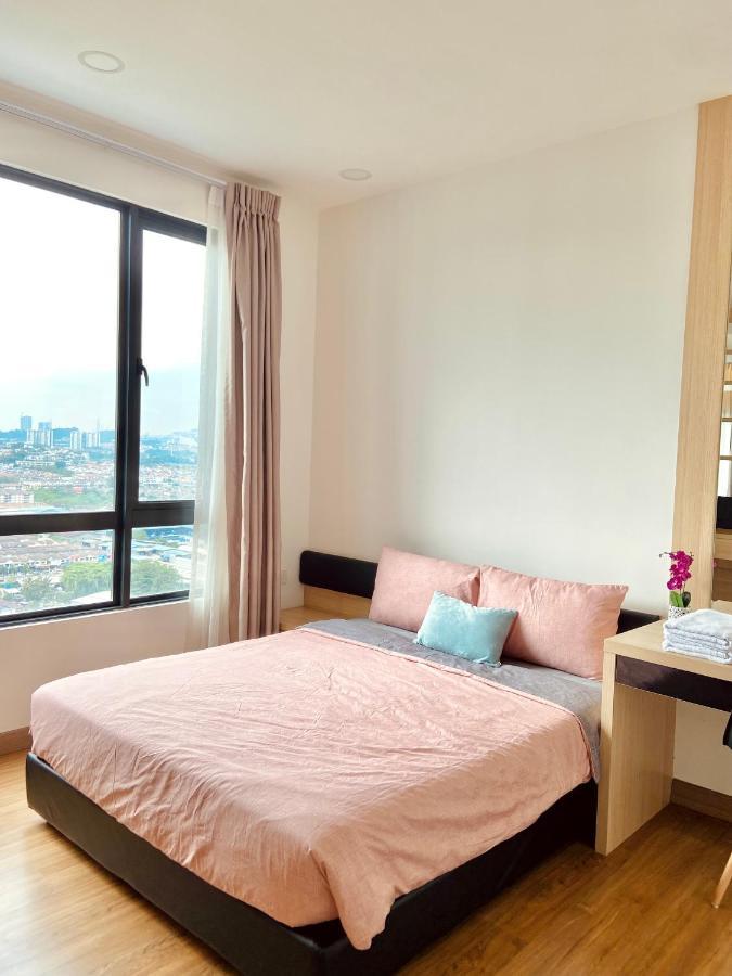Dream Suite 2 - Landmark Residence 1, High Floor, Nice View, Wi-Fi & Tv Box Kajang Esterno foto