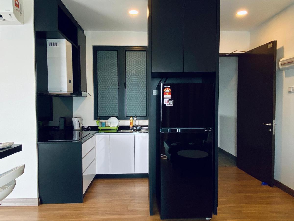 Dream Suite 2 - Landmark Residence 1, High Floor, Nice View, Wi-Fi & Tv Box Kajang Esterno foto