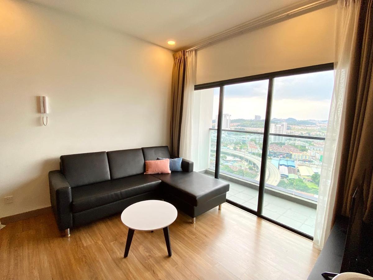 Dream Suite 2 - Landmark Residence 1, High Floor, Nice View, Wi-Fi & Tv Box Kajang Esterno foto