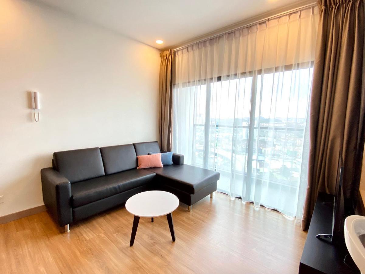 Dream Suite 2 - Landmark Residence 1, High Floor, Nice View, Wi-Fi & Tv Box Kajang Esterno foto